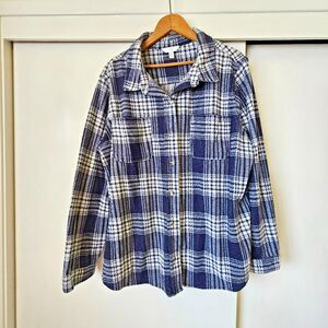 Time and Tru Women's Plaid Button Down Shirt Cozy Flannel Blue and White XPOSTED